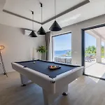 Levant For 10 People Near Opatija With Jacuzzi & Sea View 빌라 Mošćenička Draga