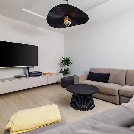 Levant For 10 People Near Opatija With Jacuzzi & Sea View Villa