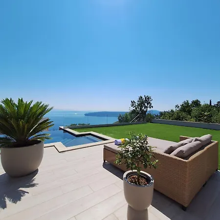 Levant For 10 People Near Opatija With Jacuzzi & Sea View Villa Mošćenička Draga