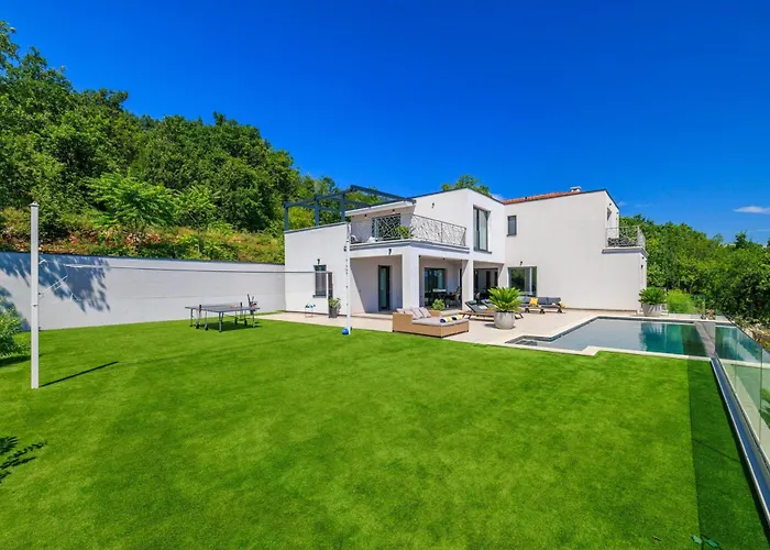 Levant For 10 People Near Opatija With Jacuzzi & Sea View Villa Mošćenička Draga