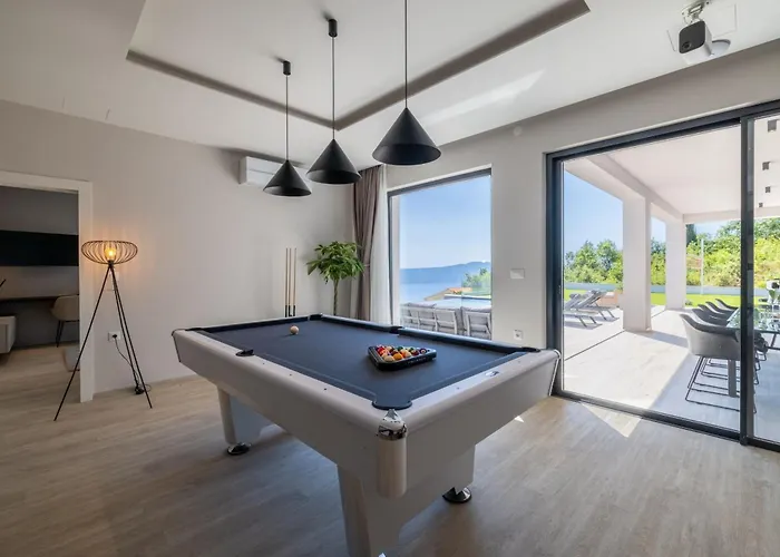 Levant For 10 People Near Opatija With Jacuzzi & Sea View Villa Mošćenička Draga
