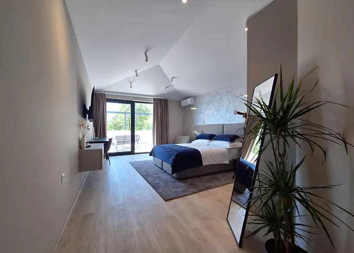 빌라 Levant For 10 People Near Opatija With Jacuzzi & Sea View *